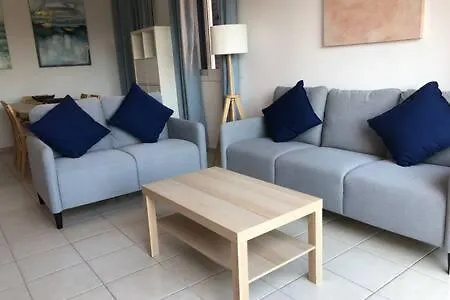 Limnaria - Luxurious, Spacious 3 Bed With Pool Views Apartment
